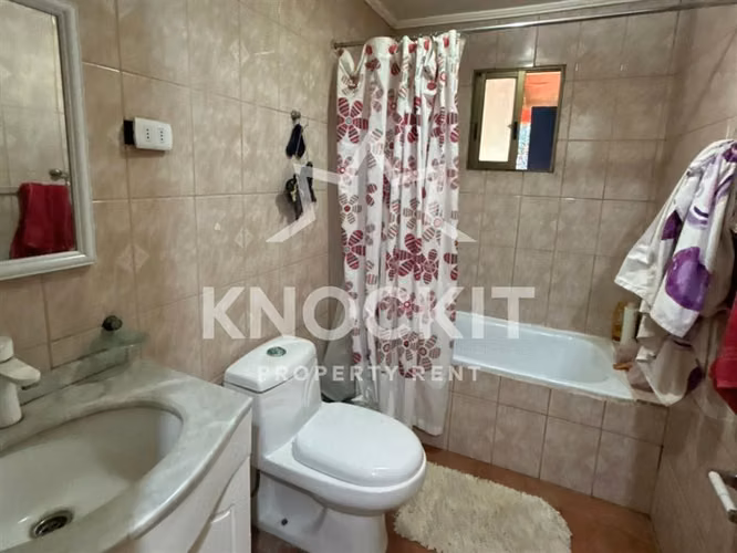 Arriendo Casa Amplia 3D3B con Piscina y Quincho Colina