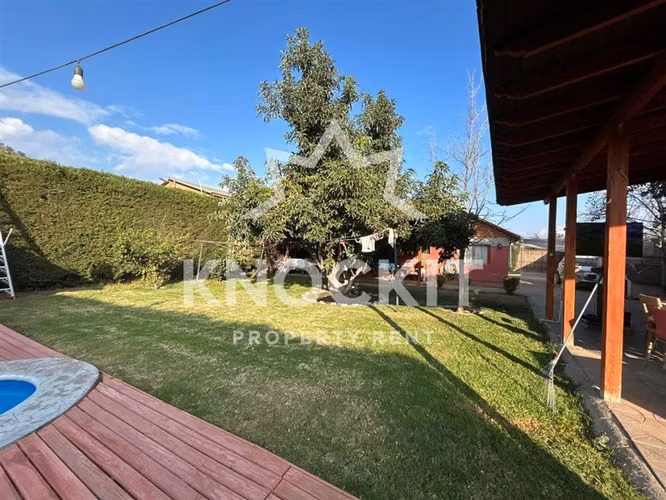 Arriendo Casa Amplia 3D3B con Piscina y Quincho Colina