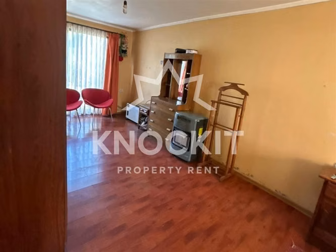 Arriendo Casa Amplia 3D3B con Piscina y Quincho Colina