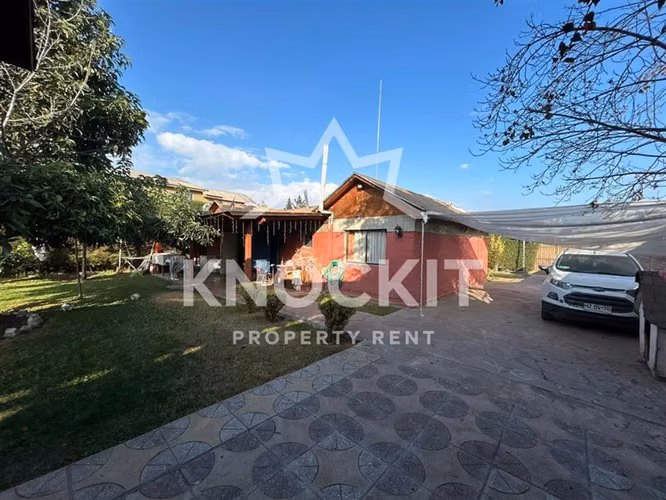 Arriendo Casa Amplia 3D3B con Piscina y Quincho Colina