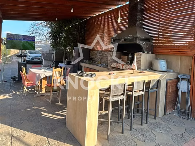 Arriendo Casa Amplia 3D3B con Piscina y Quincho Colina