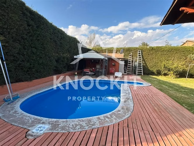 Arriendo Casa Amplia 3D3B con Piscina y Quincho Colina