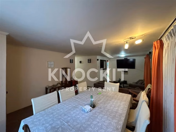 Arriendo Casa Amplia 3D3B con Piscina y Quincho Colina