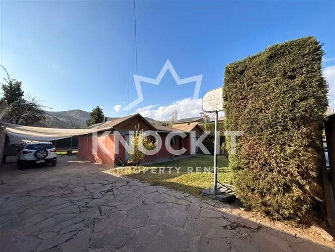 Arriendo Casa Amplia 3D3B con Piscina y Quincho Colina
