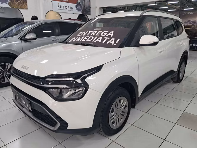 KIA CARENS LX 1.5 2024