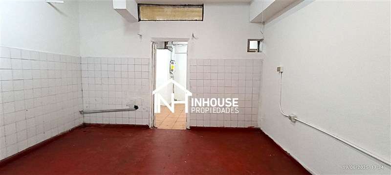 Local Comercial en arriendo en Santiago - Imagen 2
