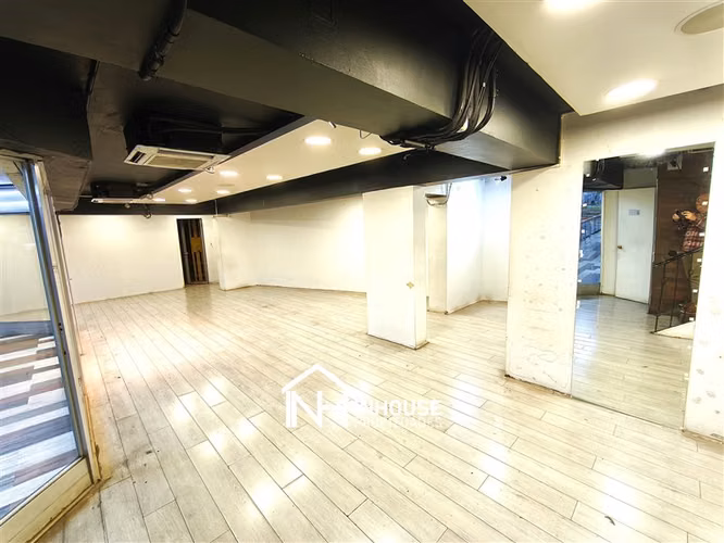 Local Comercial en arriendo en Providencia