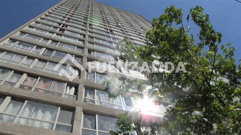 Departamento en venta de 2 dorm. en Estación Central