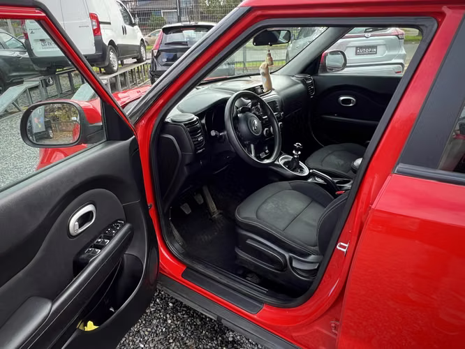 KIA SOUL 2018