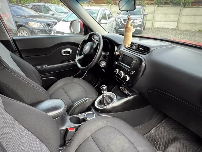 KIA SOUL 2018