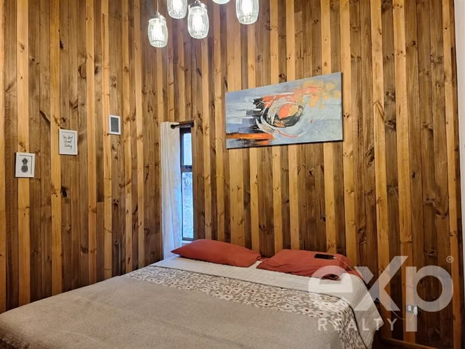 Vende Sitio con Refugio casa de 55m2 en Paredones