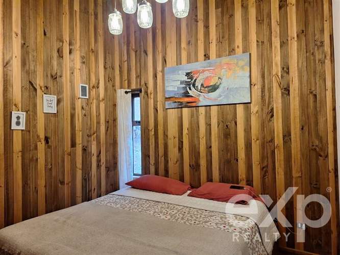 Vende Sitio con Refugio casa de 55m2 en Paredones