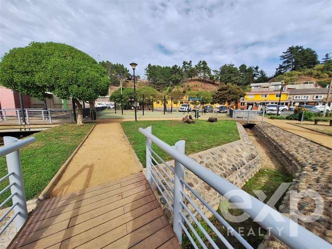 Vende Sitio con Refugio casa de 55m2 en Paredones