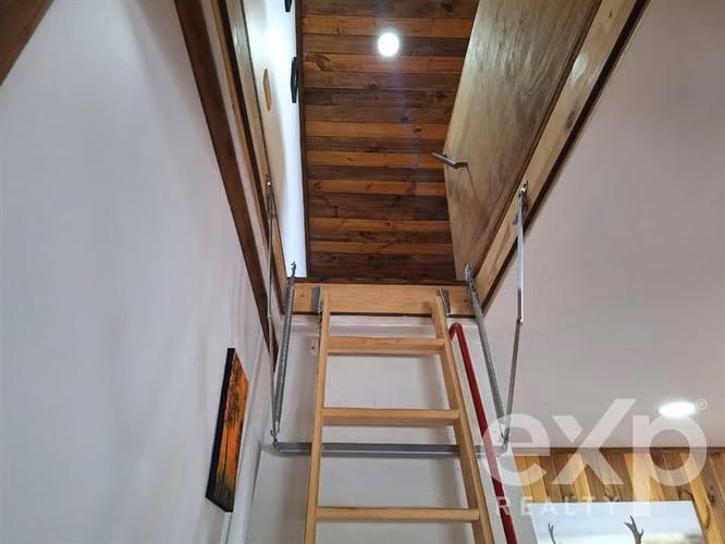 Vende Refugio con casa 55m2 2d y 1b en Paredones