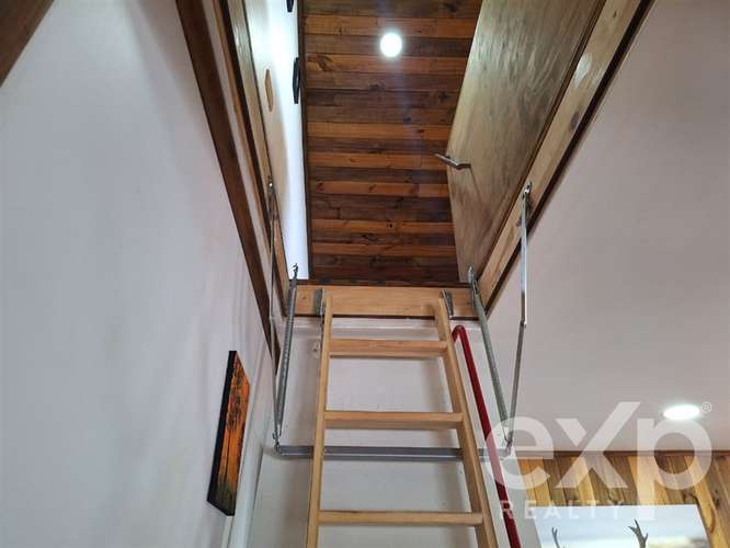 Vende Refugio con casa 55m2 2d y 1b en Paredones