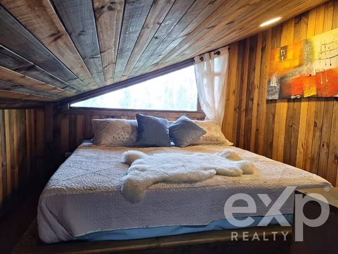 Vende Refugio con casa 55m2 2d y 1b en Paredones