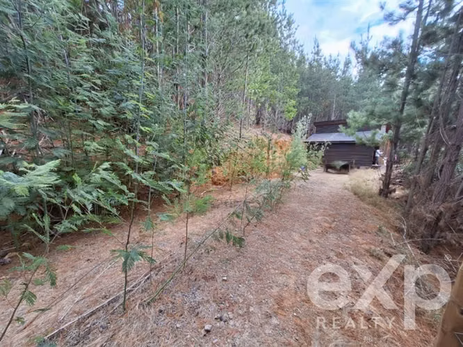 Vende Refugio con casa 55m2 2d y 1b en Paredones