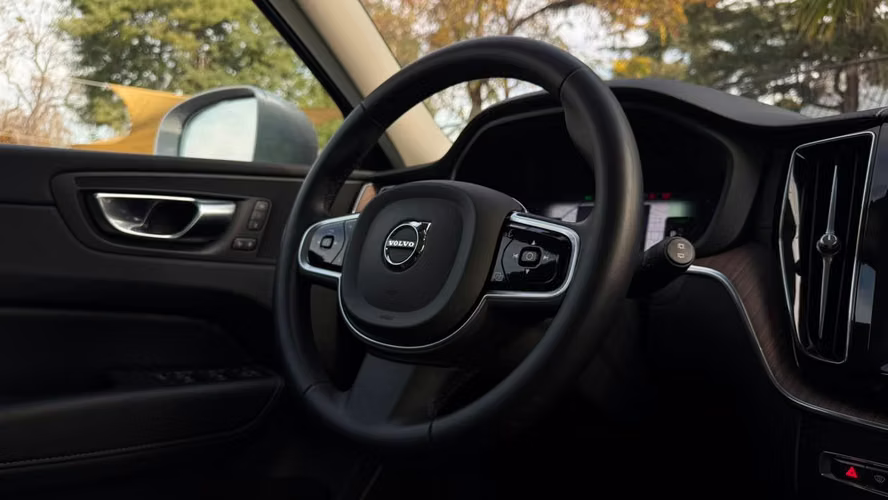 Volvo XC60 T8 AWD RECHARGE 2.0 (2023)