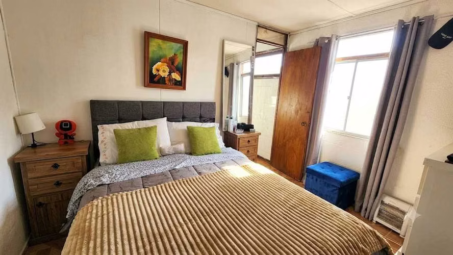 CASA EN VENTA ENTRE LAS REJAS SUR Y AMENGUAL   (172772)
