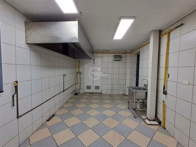 Local Comercial en arriendo en San Joaquín - Imagen 31