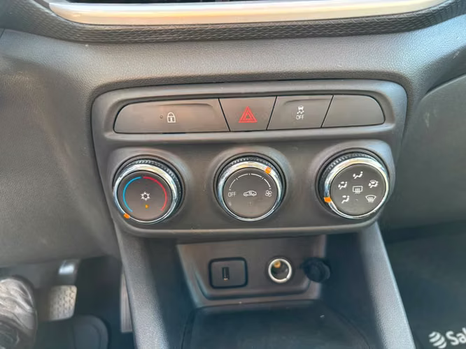 Chevrolet Tracker 1.2T LTZ R 4X2 AT 5P 2025
