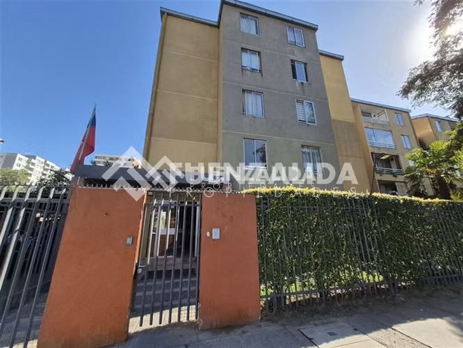 Departamento en venta de 2 dorm. en San Miguel