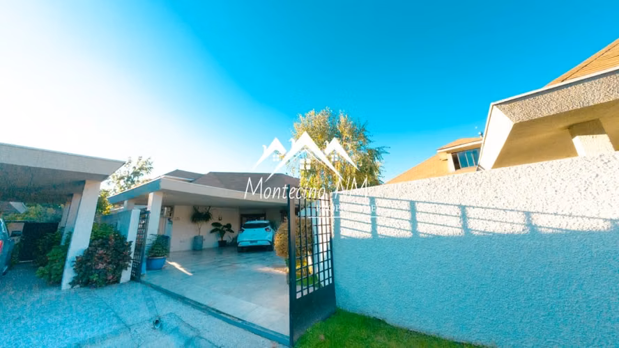 VENDE ACOGEDORA CASA EN CONDOMINIO SECTOR JARDIN DEL ESTE