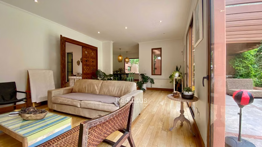Excelente conectividad | Chicureo Poniente (172800)