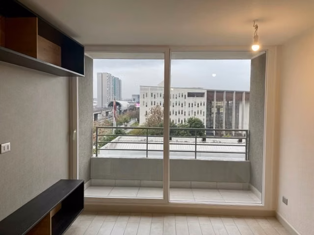 Arriendo Dpto 2 dorm. en Vicuña Mackenna SJ