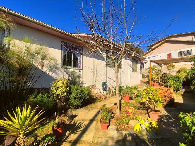 Venta Casa con departamento interior a pasos del centro y playa  | El Quisco