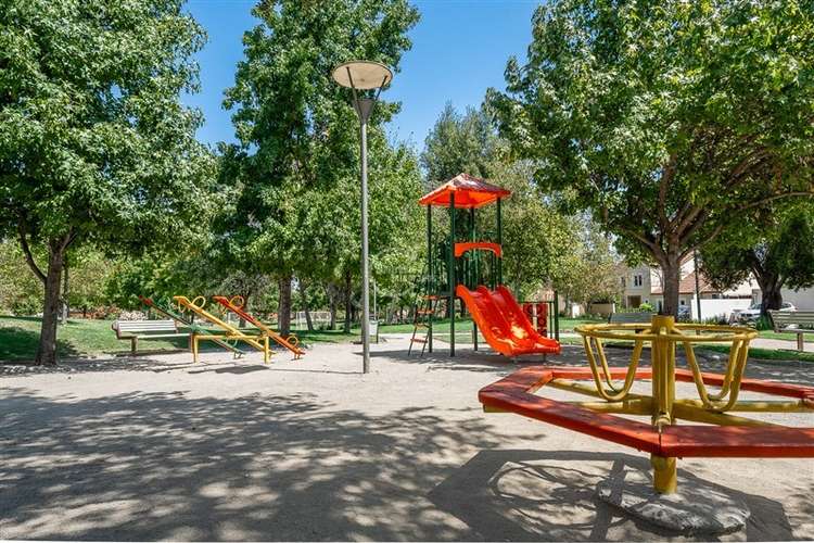 Casa en arriendo de 5 dorm. en Colina - Imagen 32