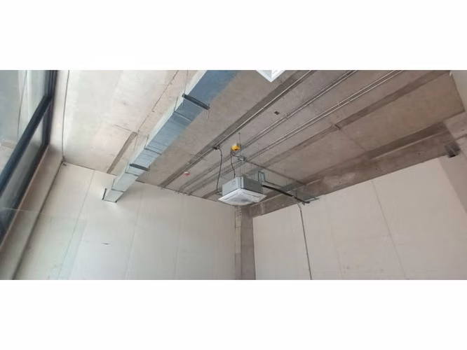 ARRIENDO Locales Comerciales Bellavista 68,09 m2 aprox.