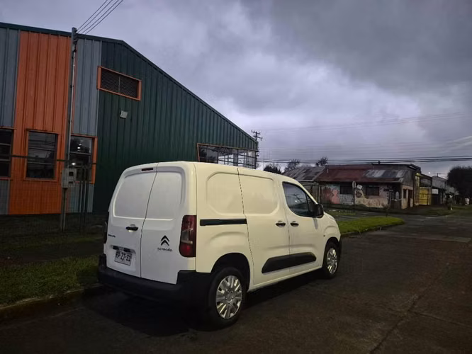 Citroen berlingo año 2022 full diesel