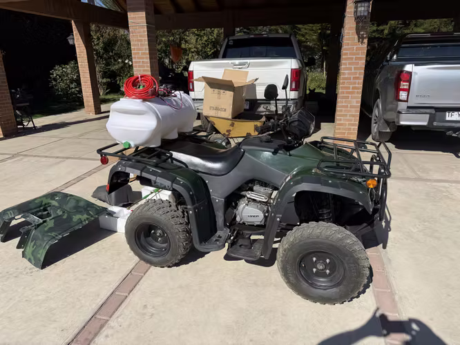 VENDE CUATRIMOTO NUEVA CON ESTANQUE PARA FUMIGACION