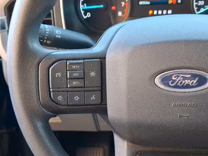 FORD F-150 2024