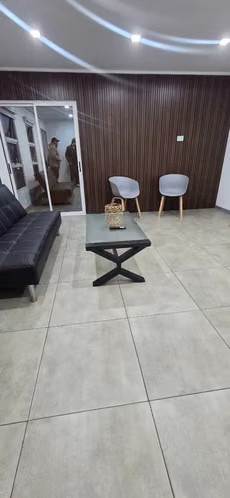 Arriendo casa para Empresas