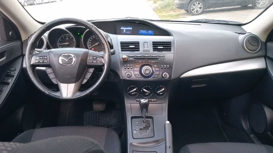 MAZDA 3 SPORT 1.6  2013
