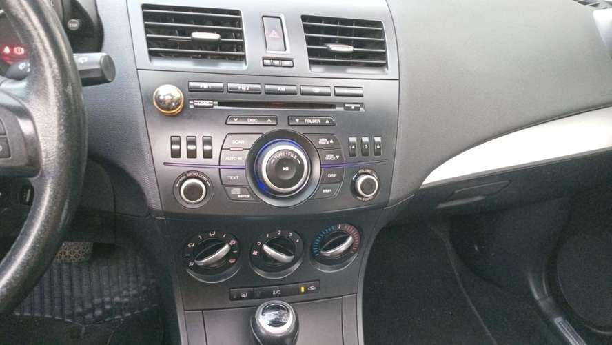 MAZDA 3 SPORT 1.6  2013 - Imagen 17