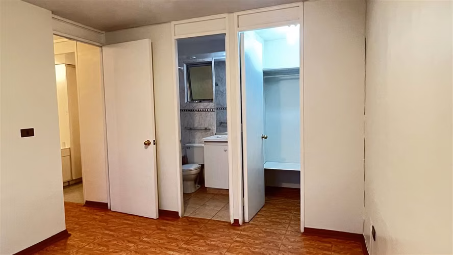 DEPARTAMENTO Almirante la Torre 240, Santiago. a Solo Minutos de Metro Linea 1