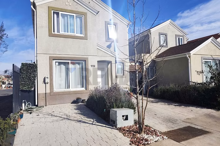 Precio insuperable casa sector laguna del sol
