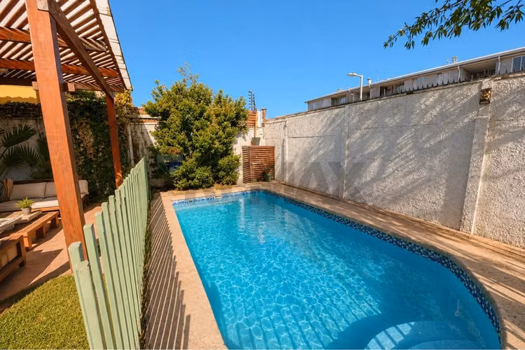 Casa en condominio en peñalolén