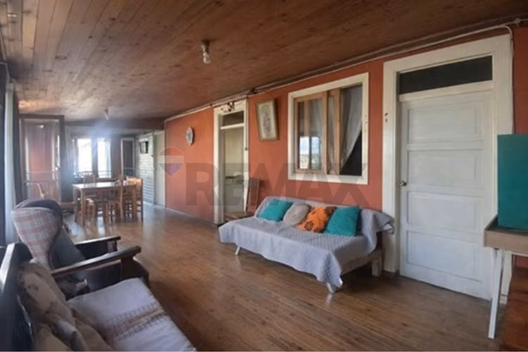 Gran casa en la mejor ubicación de alto jahuel.
