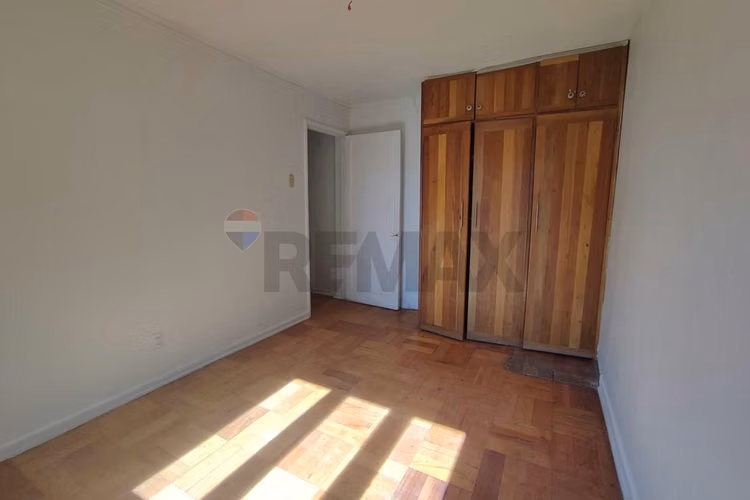 Oficina luminosa en barrio tranquilo ñuñoa