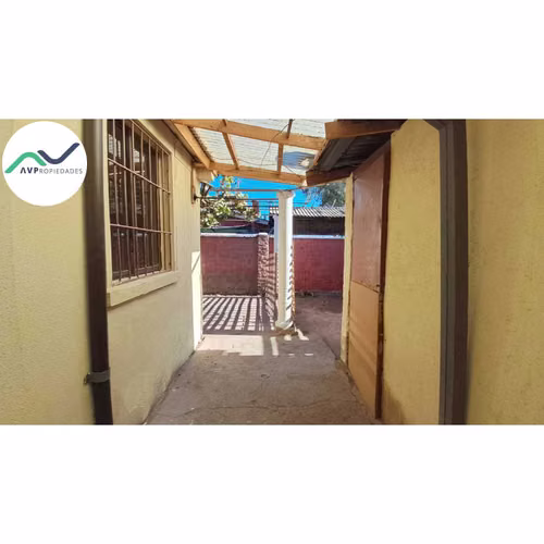 ARRIENDO AMPLIA CASA EN LA CISTERNA (172828)