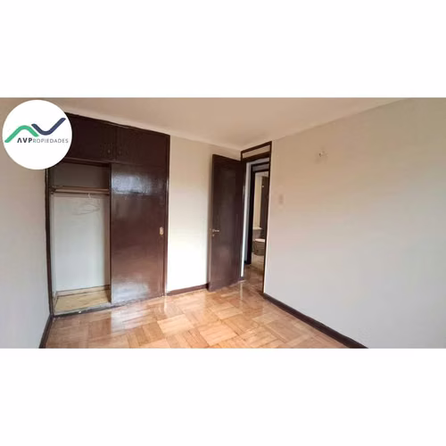 ARRIENDO AMPLIA CASA EN LA CISTERNA (172828)