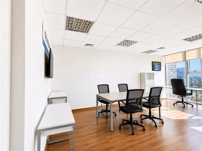 Oficina en arriendo en Vitacura, Planta libre
