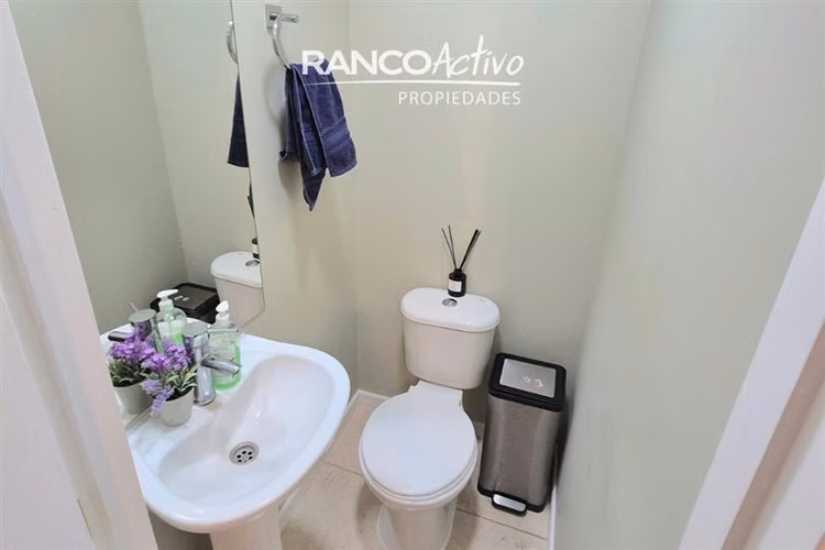 Comoda casa en venta, 3 dorm. sector colegios, Puerto Varas