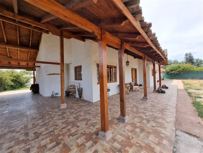 Casa en venta de 4 dorm. en San Fernando