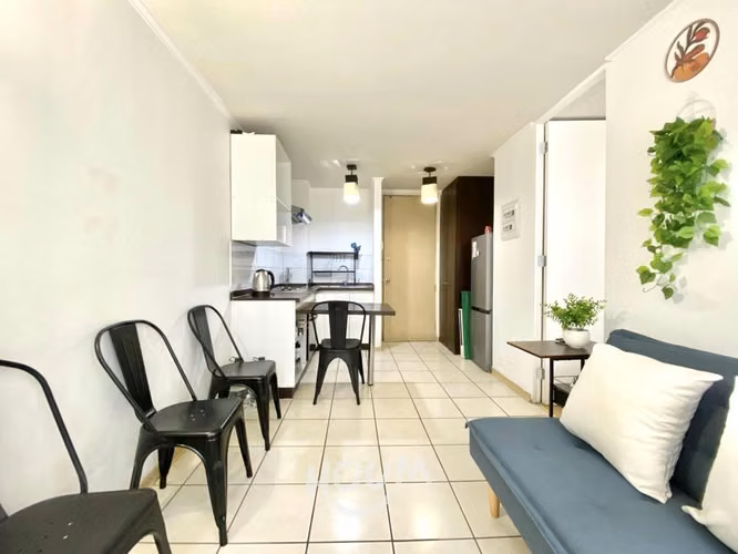 Departamento en Avenida María Rozas Velásquez