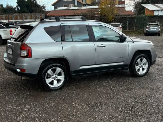 JEEP Compass 2.4 SPORT 2WD AT 5P 2015